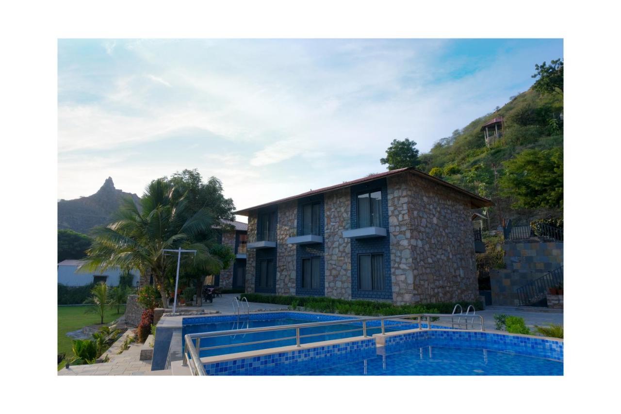The Divine Hills Resort Nāi Exterior foto